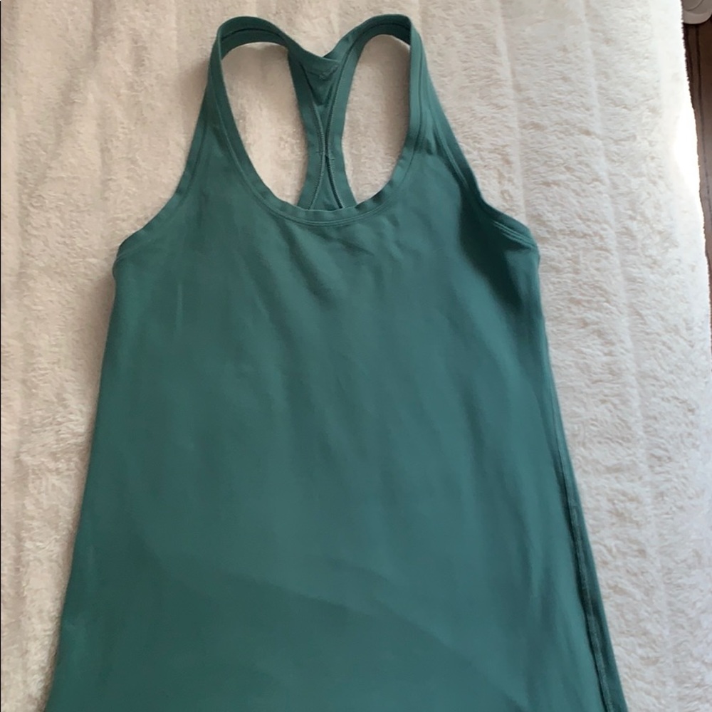Lululemon tank top